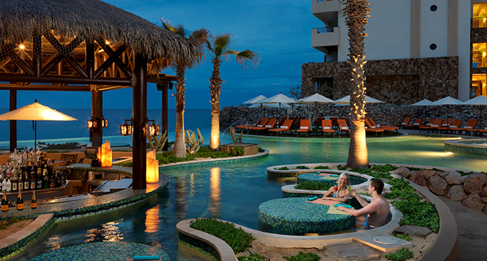 Grand Solmar Lands End Resort Restaurants and Bars - Las Olas Pool Bar