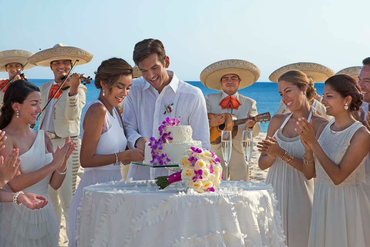 Dreams Riviera Cancun Resort - Dreams Wedding in Paradise Package