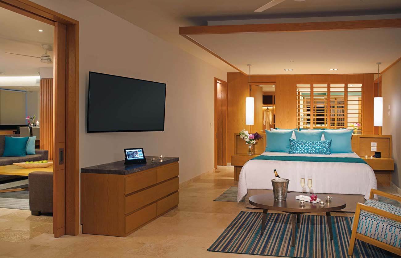 Dreams Playa Mujeres Resort Accommodations - Preferred Club Paramount Suite Ocean View