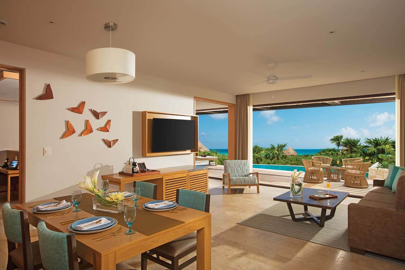 Dreams Playa Mujeres Resort Accommodations - Preferred Club Master Suite Ocean Front with Private Pool