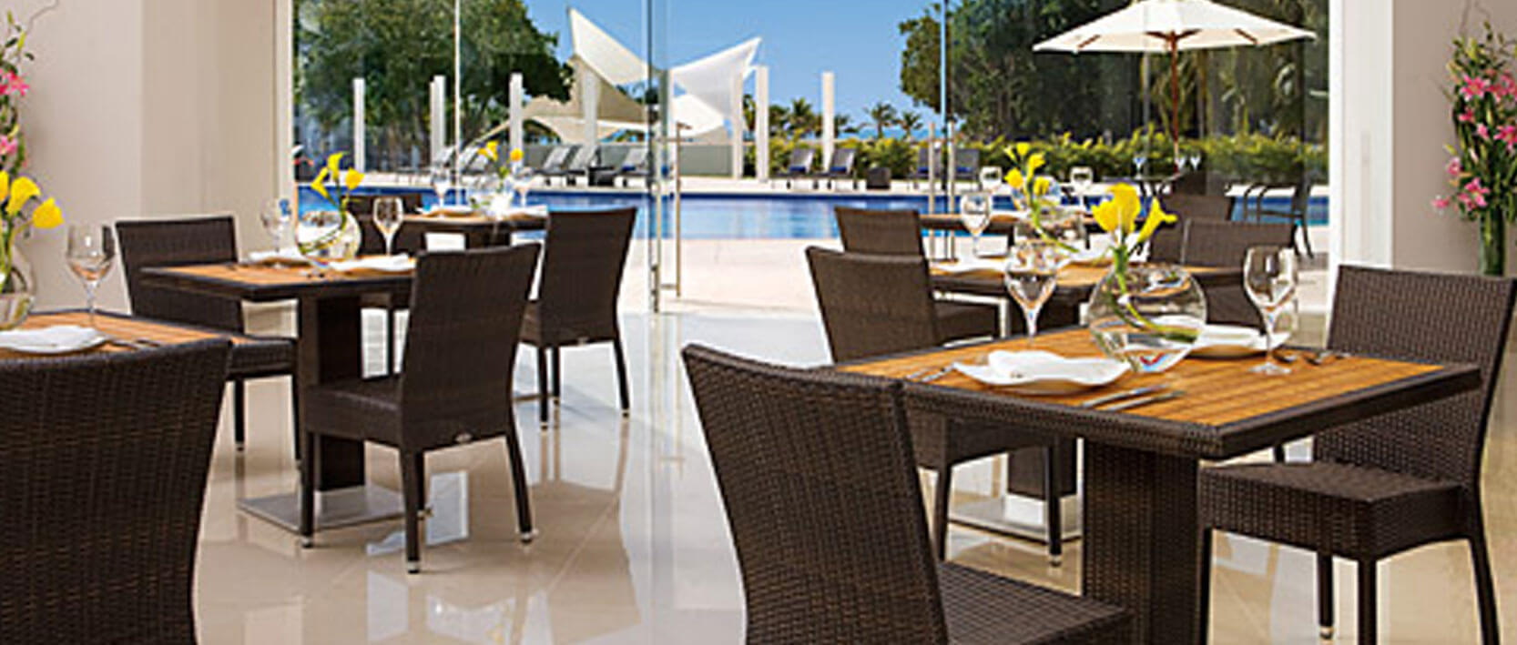 Dreams Villamagna Nuevo Vallarta Restaurants and Bars - World Cafe