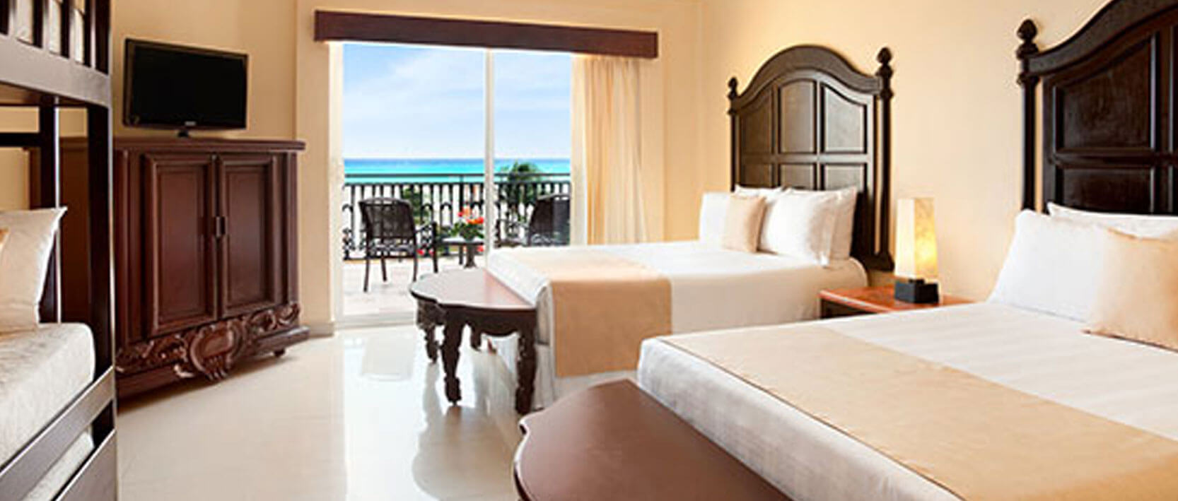 Playa del Carmen Accommodations - Oceanfront Family Junior Suite