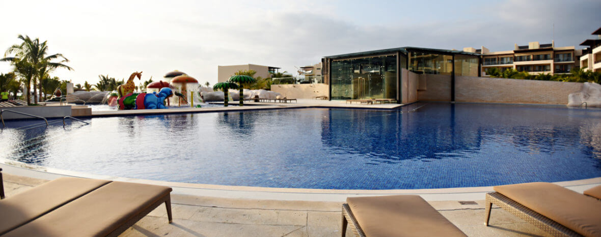 Royalton Riviera Cancun Spa - Swimming Pools