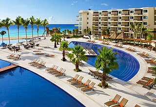 Dreams Riviera Cancun Resort - AllInclusive Last Minute Vacation Package