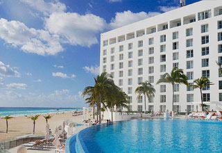 Le Blanc Spa Resort Cancun - AllInclusive Last Minute Vacation Package