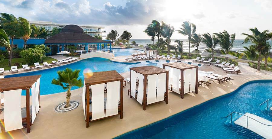Azul Beach Resort Sensatori Mexico Accommodations - Premium Jacuzzi Suite