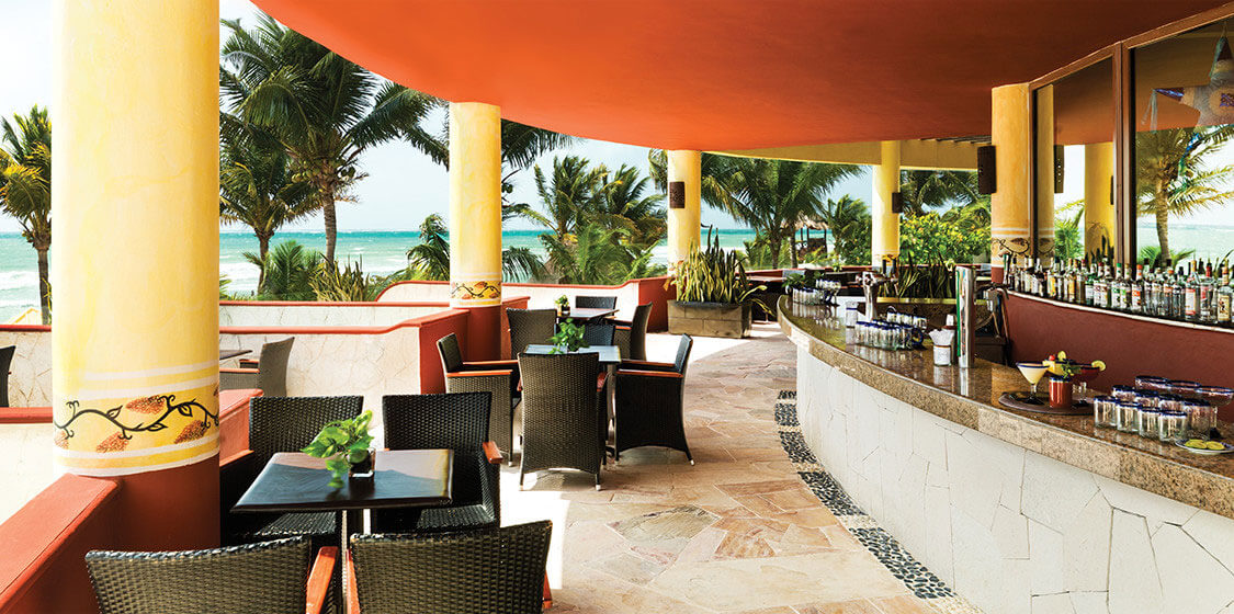 Azul Beach Resort Sensatori Mexico Restaurants and Bars - Zocalo Cantina
