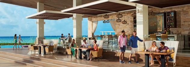 Breathless Riviera Cancun Restaurants and Bars - The Nook Cafe