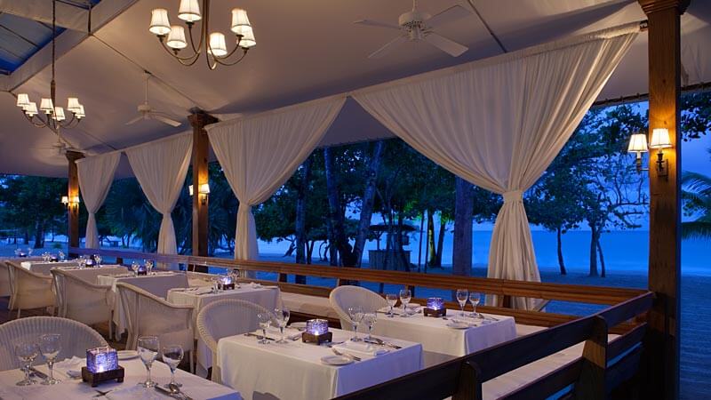 Couples Negril Restaurants and Bars - Beach Grill & Heliconia