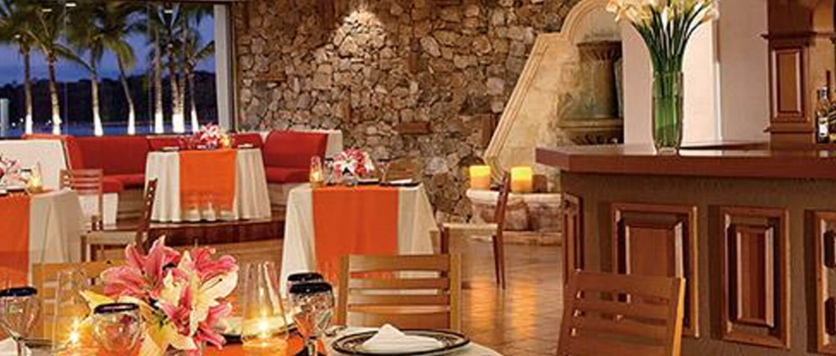 Dreams Huatulco Resort Restaurants and Bars - El Patio