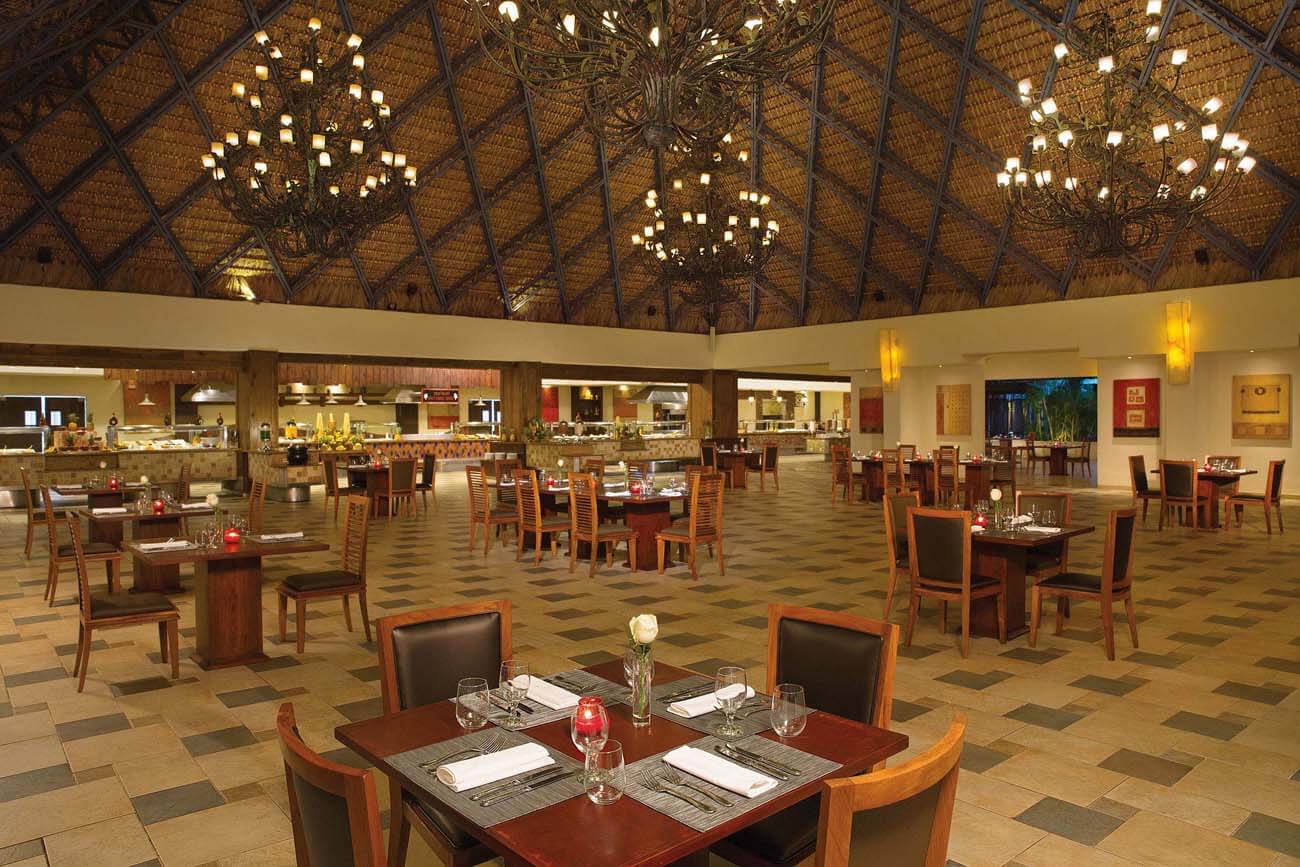 Dreams La Romana Resort Restaurants and Bars - World Cafe
