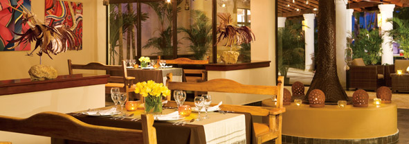 Dreams Palm Beach Punta Cana Restaurants and Bars - El Patio