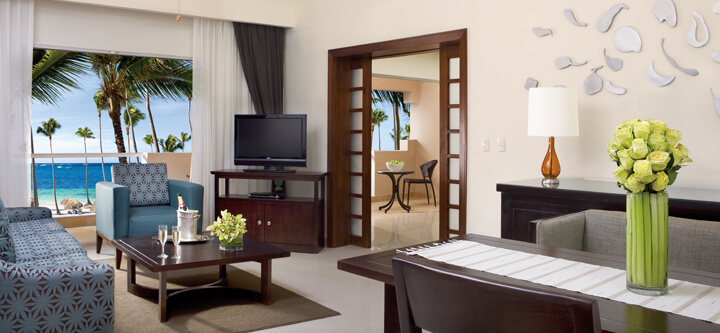 Dreams Palm Beach Punta Cana Accommodations - Preferred Club Honeymoon Suite with Jacuzzi Ocean View