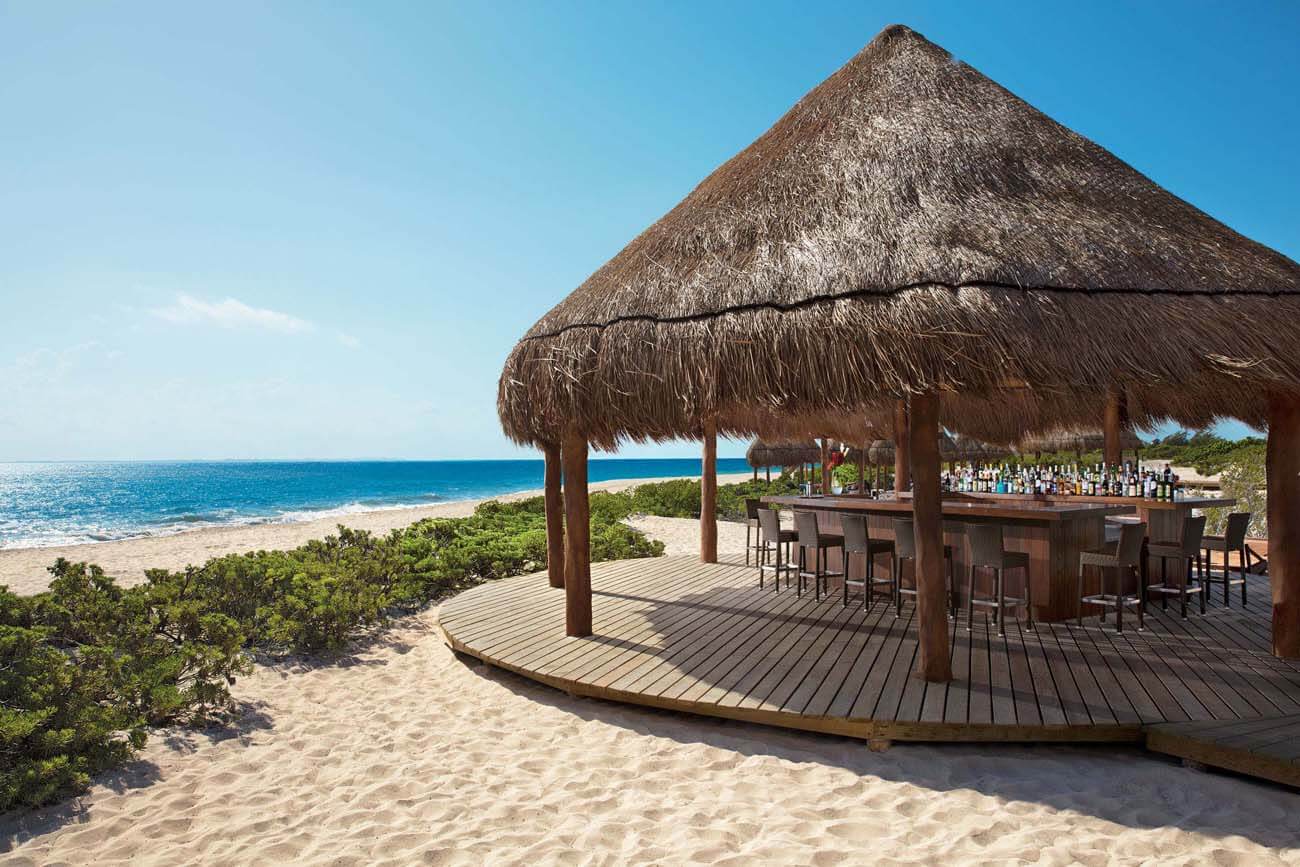 Dreams Playa Mujeres Resort Restaurants and Bars - Sugar Reef