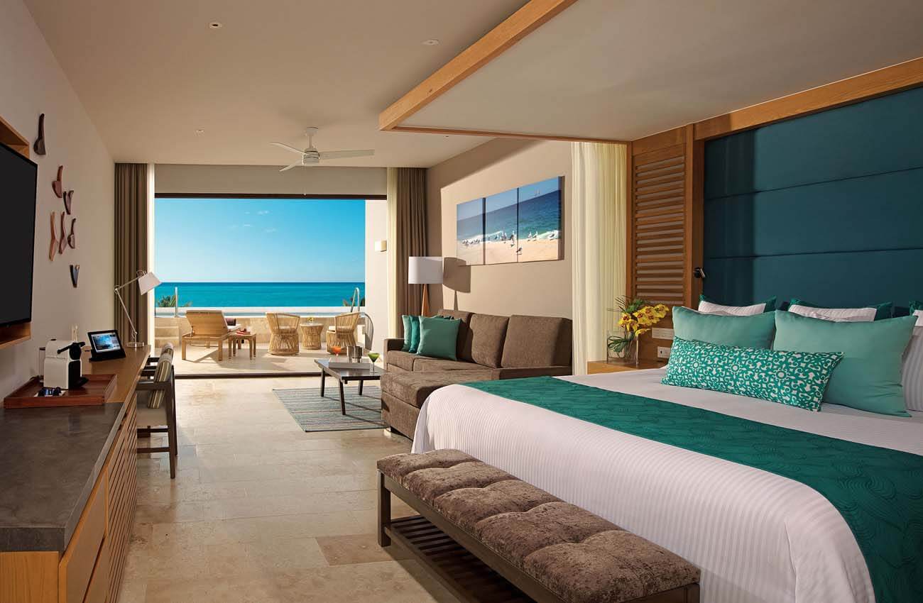 Dreams Playa Mujeres Resort Accommodations - Preferred Club Junior Suite Ocean Front with Private Pool