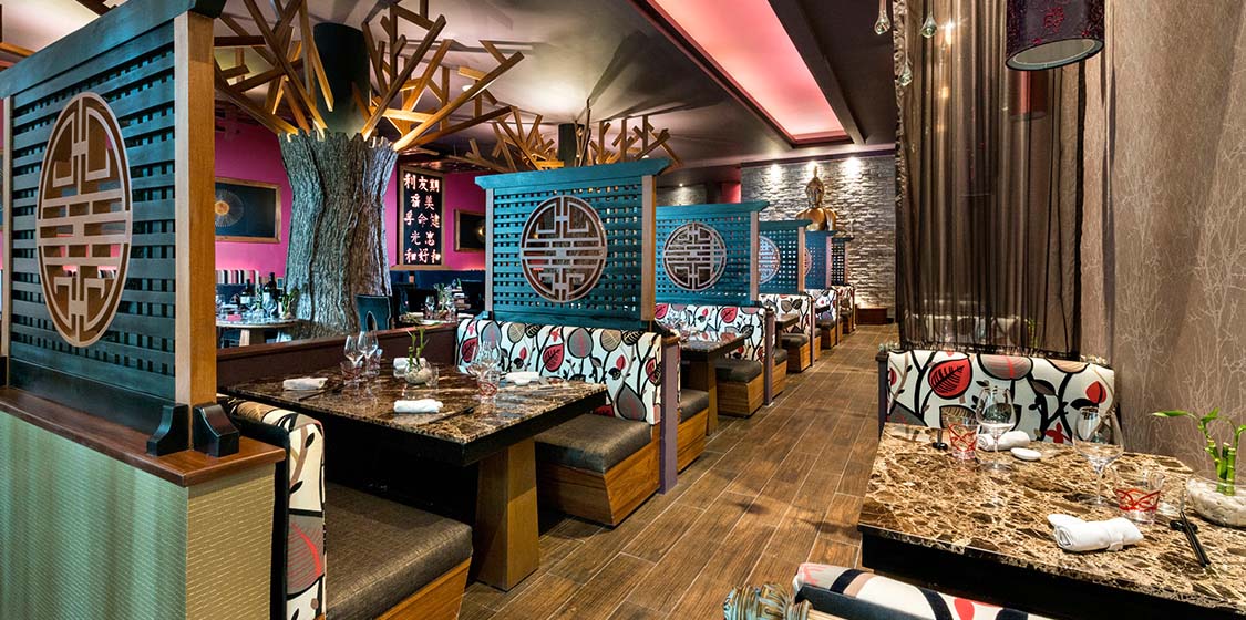 El Dorado Seaside Suites Restaurants and Bars - Klay Talay