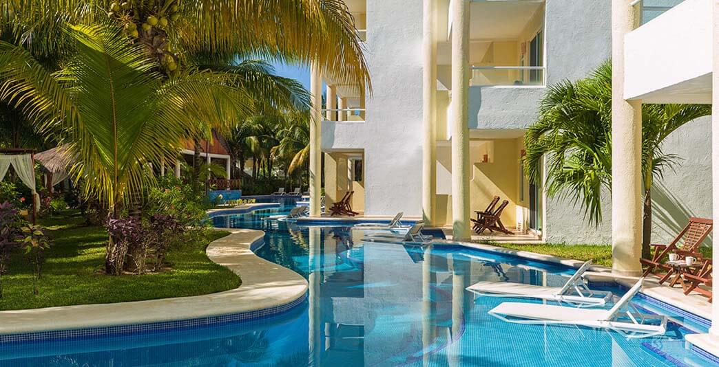 El Dorado Seaside Suites Accommodations - Sensimar Swim Up Jacuzzi Junior Suites