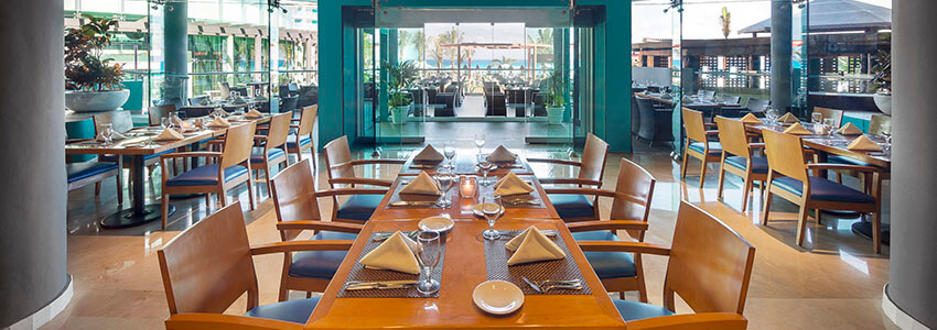 Hard Rock Cancun Restaurants and Bars - The Market