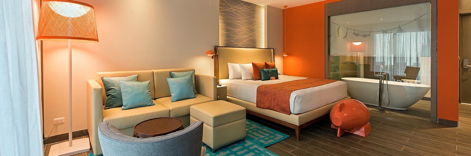 Nickelodeon Resort Punta Cana Accommodations - Pad Swim-Up Suite