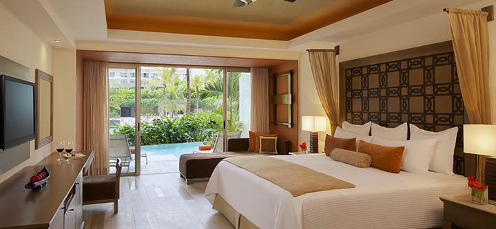 Now Amber Puerto Vallarta Accommodations - Preferred Club Junior Suite Swimout Garden View