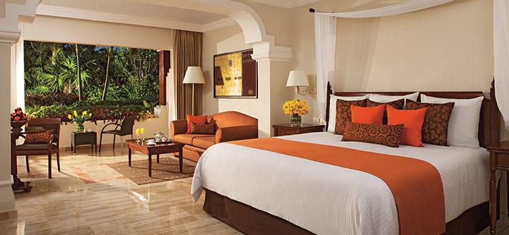 Now Sapphire Riviera Cancun Accommodations - Deluxe Junior Suite Tropical View