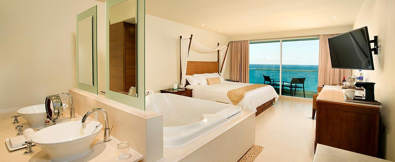 Sun Palace Accommodations - Junior Suite Ocean View