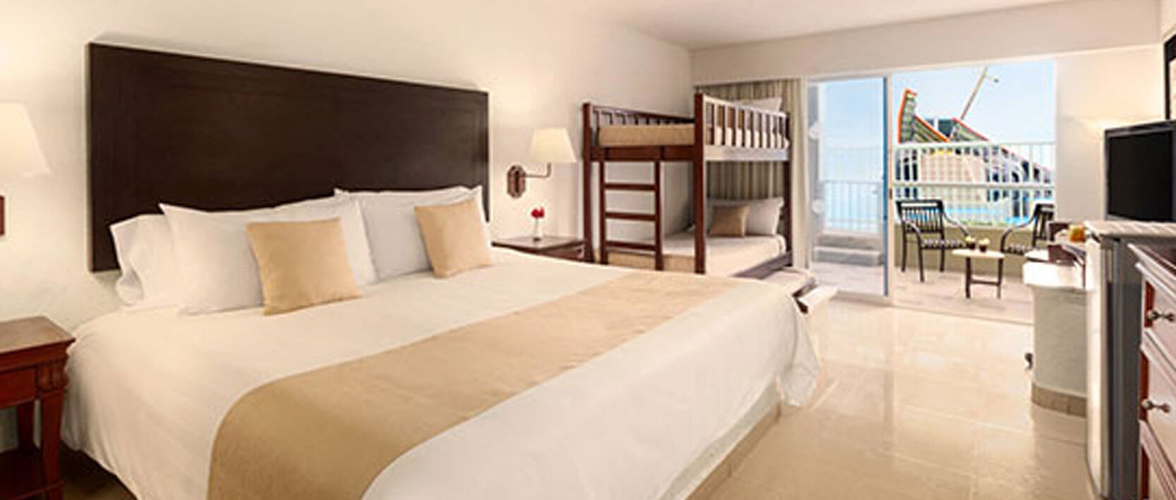Gran Caribe Cancun Accommodations - Family Junior Suite
