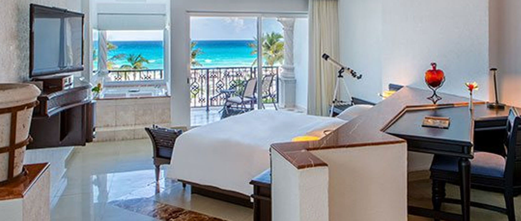 Hyatt Zilara Cancun Accommodations - Ocean View Swim Up Suite King
