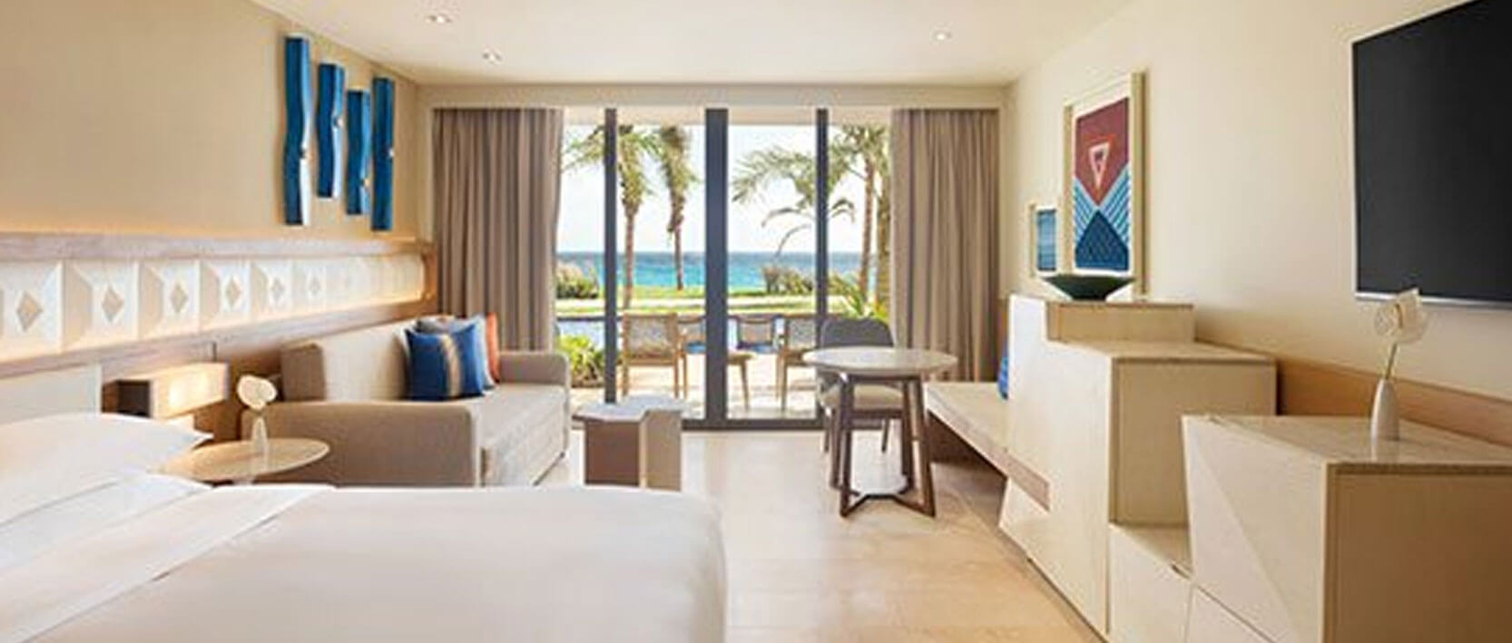 Hyatt Ziva Cancun Accommodations - Swim-Up King (With Sofa Bed) or Double