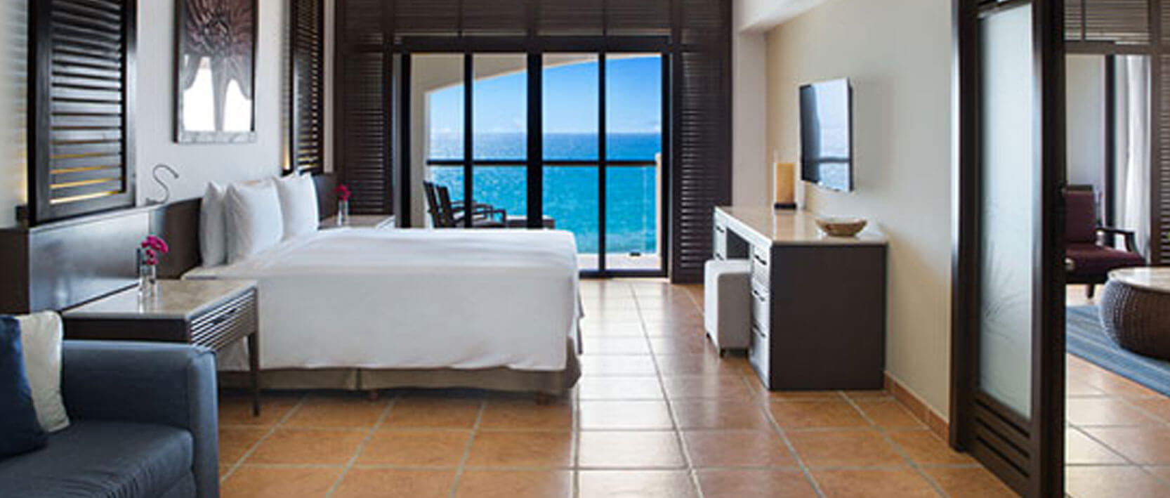 Hyatt Ziva Los Cabos Accommodations - Oceanfront One Bedroom Master Suite