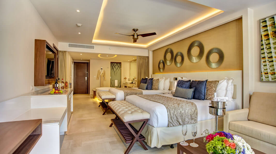 Hideaway Riviera Cancun Accommodations - Luxury Junior Suite