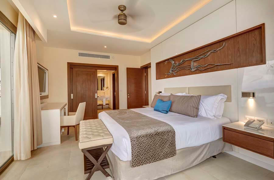 Hideaway Royalton Negril Accommodations - Luxury Presidential One Bedroom Suite