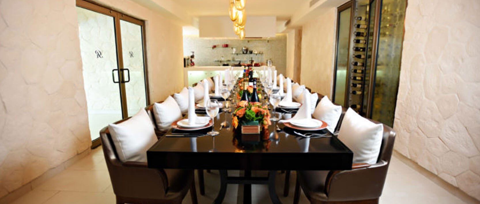 Royalton Riviera Cancun Restaurants and Bars - C/X Culinary Experience