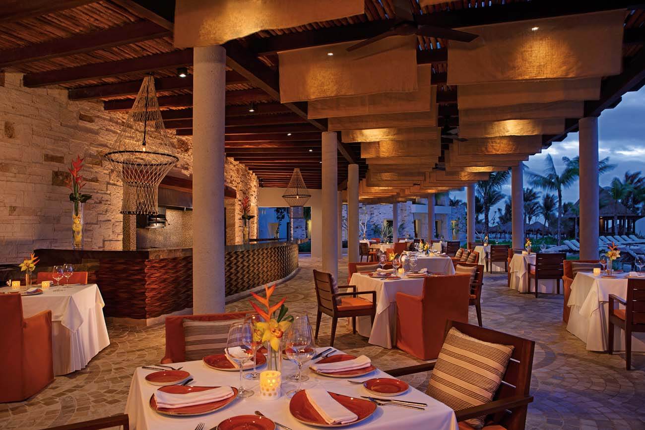 Secrets Akumal Riviera Maya Restaurants and Bars - Oceana
