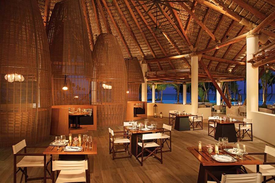 Secrets Royal Beach Punta Cana Restaurants and Bars - Seaside Grill