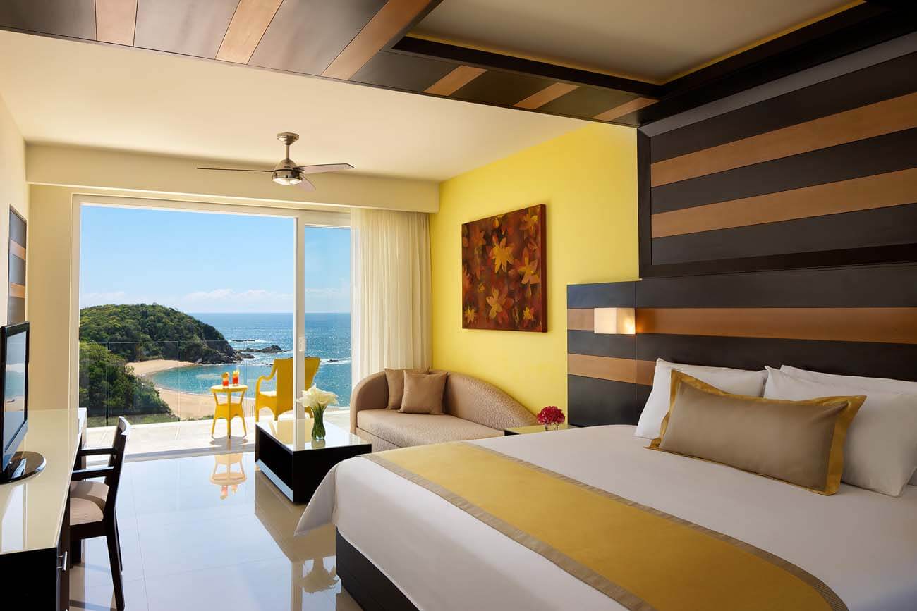 Secrets Huatulco Resort Accommodations - Junior Suite Ocean Front