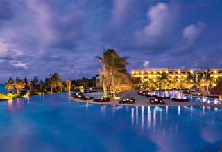 Secrets Maroma Beach Riviera Cancun - AllInclusive Last Minute Vacation Package